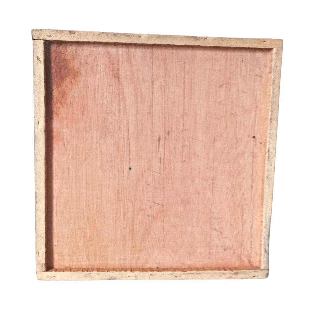 Tableau carré motif plein soleil en bois sculpté